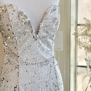 Tobi disco silver gray white sequin strapless